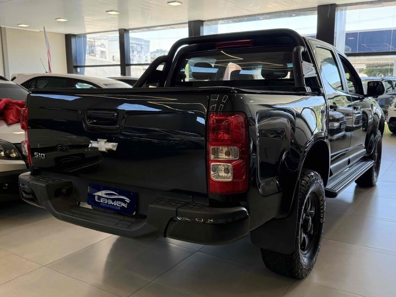 CHEVROLET S10 2.4 MPFI LT 4X2 CD 8V 2012/2013 LEHMEN VEÍCULOS VENÂNCIO AIRES / Carros no Vale CHEVROLET S10 2.4 MPFI LT 4X2 CD 8V 2012/2013 LEHMEN VEÍCULOS VENÂNCIO AIRES / Carros no Vale