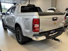 CHEVROLET S10 2.8 16V TURBO HIGH COUNTRY CD 4X4 2023/2023 LEHMEN VEÍCULOS VENÂNCIO AIRES / Carros no Vale