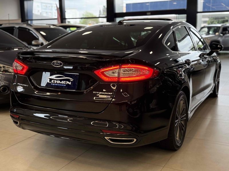FORD FUSION 2.0 TITANIUM PLUS AWD 16V 2014/2015 LEHMEN VEÍCULOS VENÂNCIO AIRES / Carros no Vale