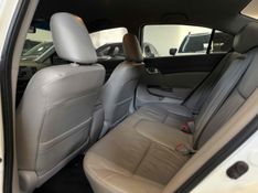 HONDA CIVIC 2.0 LXR 16V 2013/2014 LEHMEN VEÍCULOS VENÂNCIO AIRES / Carros no Vale