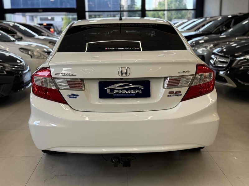HONDA CIVIC 2.0 LXR 16V 2013/2014 LEHMEN VEÍCULOS VENÂNCIO AIRES / Carros no Vale