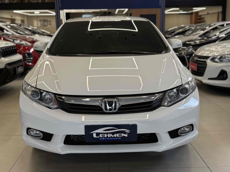 HONDA CIVIC 2.0 LXR 16V 2013/2014 LEHMEN VEÍCULOS VENÂNCIO AIRES / Carros no Vale