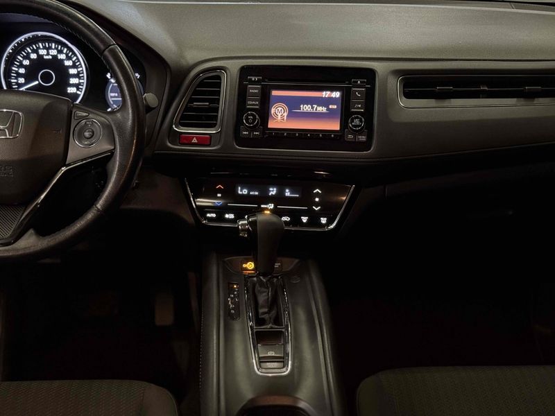 HONDA HR-V 1.8 16V EX 2017/2018 LEHMEN VEÍCULOS VENÂNCIO AIRES / Carros no Vale