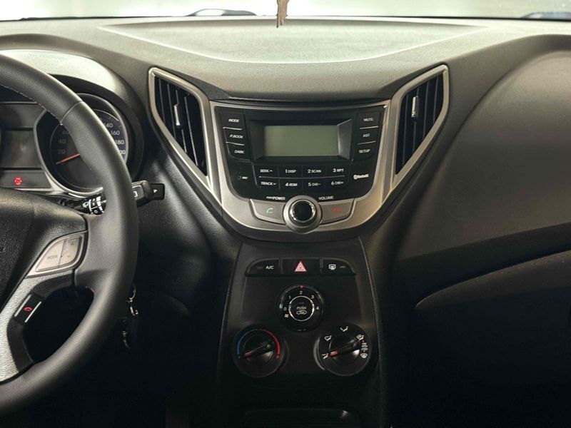 HYUNDAI HB20 1.0 COMFORT 12V 2015/2015 LEHMEN VEÍCULOS VENÂNCIO AIRES / Carros no Vale