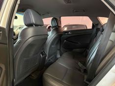 HYUNDAI TUCSON 1.6 16V T-GDI GL ECOSHIFT 2017/2018 LEHMEN VEÍCULOS VENÂNCIO AIRES / Carros no Vale