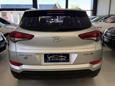 HYUNDAI TUCSON 1.6 16V T-GDI GL ECOSHIFT 2017/2018 LEHMEN VEÍCULOS VENÂNCIO AIRES / Carros no Vale