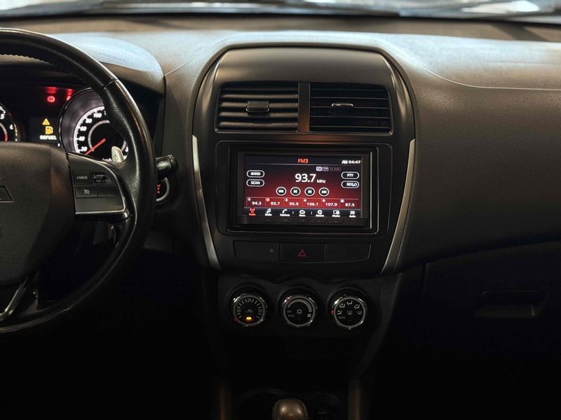 MITSUBISHI ASX 2.0 AWD 16V 2018/2018 LEHMEN VEÍCULOS VENÂNCIO AIRES / Carros no Vale