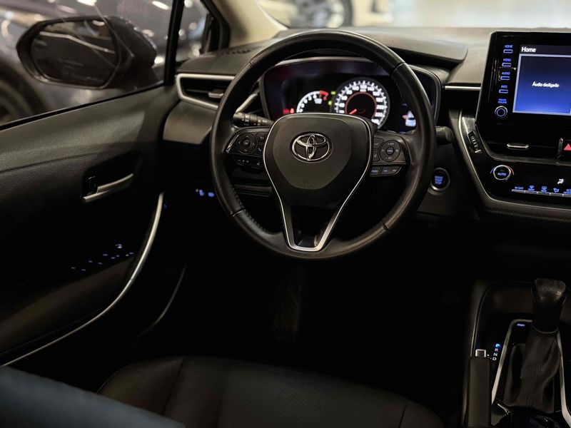 TOYOTA COROLLA 2.0 VVT-IE XEI DIRECT SHIFT 2022/2023 LEHMEN VEÍCULOS VENÂNCIO AIRES / Carros no Vale