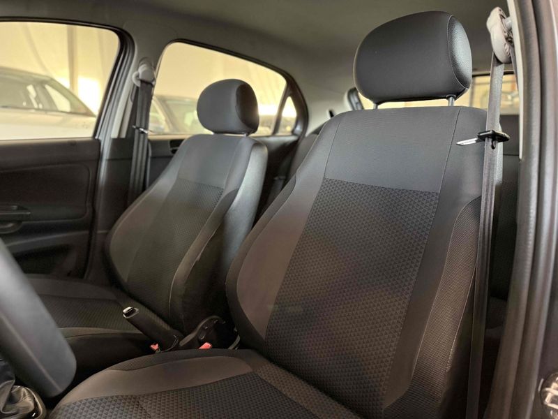 VOLKSWAGEN GOL 1.6 MSI TOTALFLEX 2020/2021 LEHMEN VEÍCULOS VENÂNCIO AIRES / Carros no Vale VOLKSWAGEN GOL 1.6 MSI TOTALFLEX 2020/2021 LEHMEN VEÍCULOS VENÂNCIO AIRES / Carros no Vale