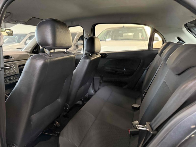 VOLKSWAGEN GOL 1.6 MSI TOTALFLEX 2020/2021 LEHMEN VEÍCULOS VENÂNCIO AIRES / Carros no Vale VOLKSWAGEN GOL 1.6 MSI TOTALFLEX 2020/2021 LEHMEN VEÍCULOS VENÂNCIO AIRES / Carros no Vale