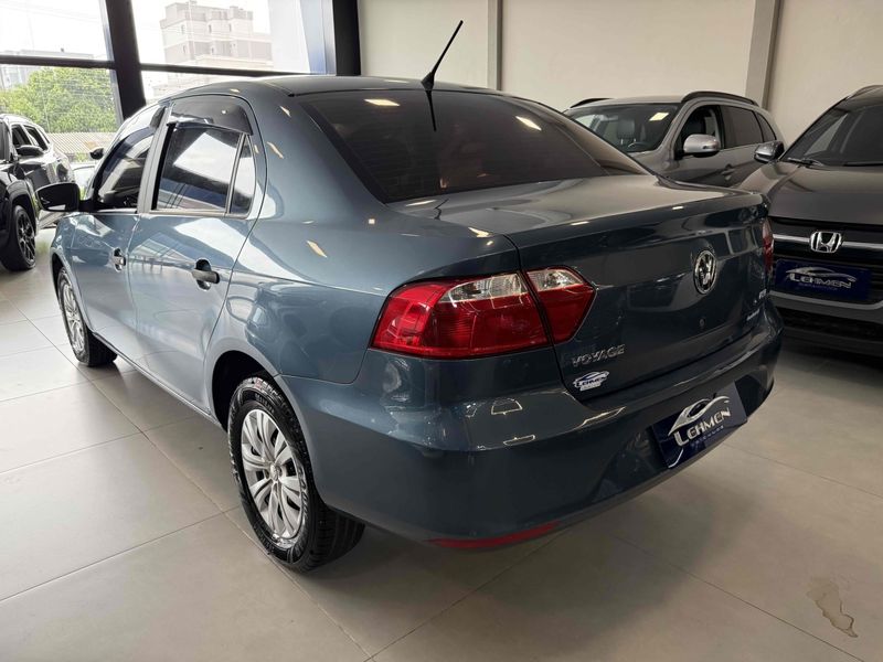 VOLKSWAGEN VOYAGE 1.6 MSI TOTALFLEX TRENDLINE 2016/2017 LEHMEN VEÍCULOS VENÂNCIO AIRES / Carros no Vale