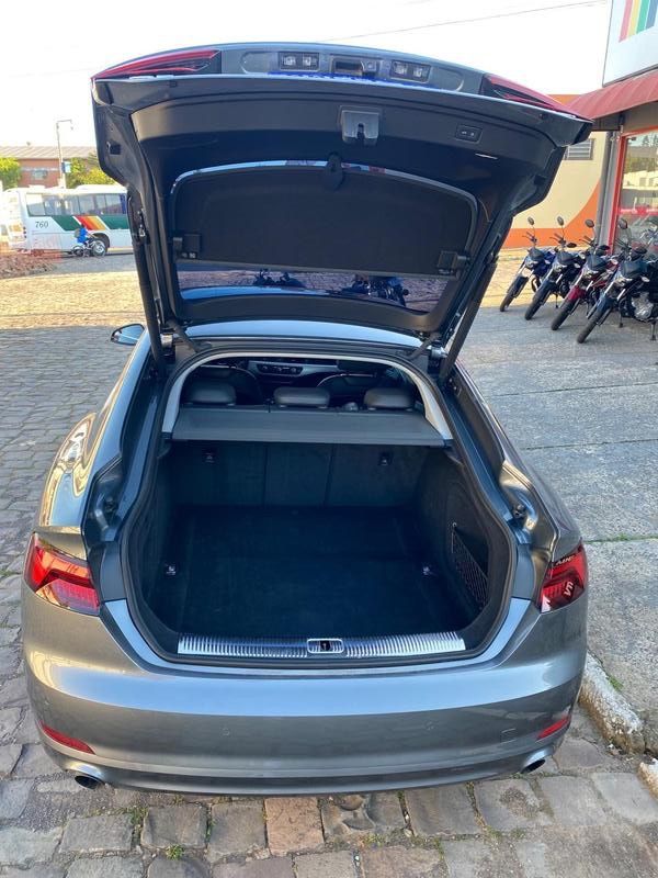 Audi A-5 Spb 2.0 Tfsi 2018/2018 NECO TOLATI VEÍCULOS VENÂNCIO AIRES / Carros no Vale