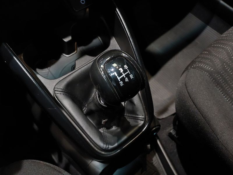 Fiat CRONOS 1.0 FIREFLY FLEX DRIVE MANUAL 2023/2024 BETIOLO NOVOS E SEMINOVOS LAJEADO / Carros no Vale Fiat CRONOS 1.0 FIREFLY FLEX DRIVE MANUAL 2023/2024 BETIOLO NOVOS E SEMINOVOS LAJEADO / Carros no Vale