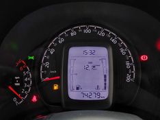 Fiat MOBI 1.0 EVO FLEX LIKE MANUAL 2023/2024 BETIOLO NOVOS E SEMINOVOS LAJEADO / Carros no Vale