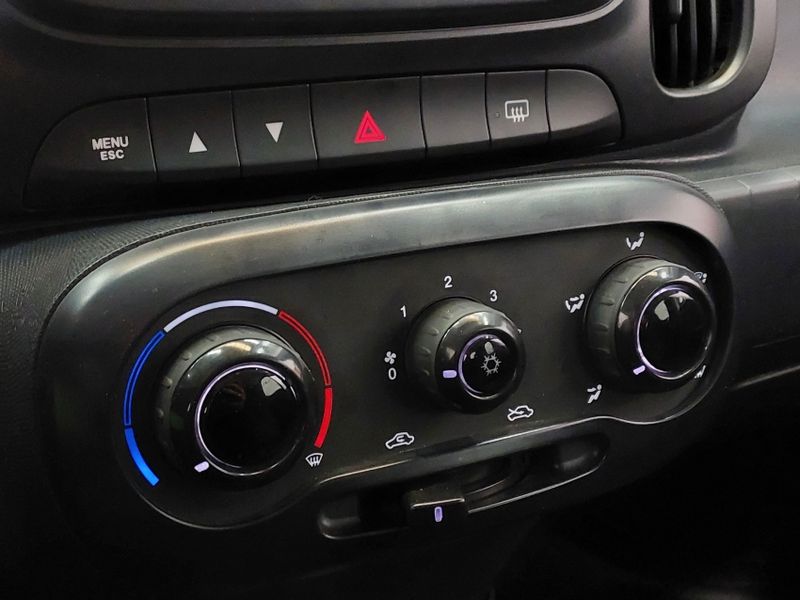 Fiat MOBI 1.0 EVO FLEX LIKE MANUAL 2023/2024 BETIOLO NOVOS E SEMINOVOS LAJEADO / Carros no Vale Fiat MOBI 1.0 EVO FLEX LIKE MANUAL 2023/2024 BETIOLO NOVOS E SEMINOVOS LAJEADO / Carros no Vale