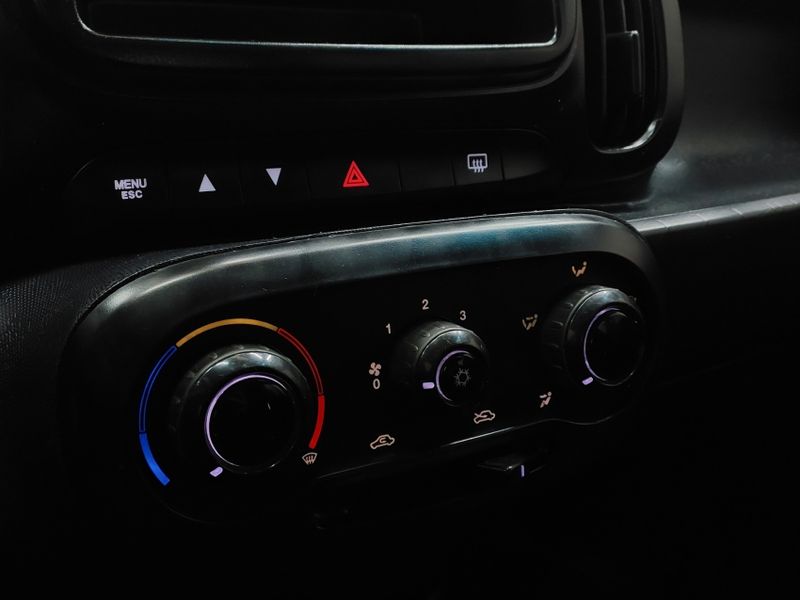 Fiat MOBI 1.0 EVO FLEX LIKE MANUAL 2022/2023 BETIOLO NOVOS E SEMINOVOS LAJEADO / Carros no Vale Fiat MOBI 1.0 EVO FLEX LIKE MANUAL 2022/2023 BETIOLO NOVOS E SEMINOVOS LAJEADO / Carros no Vale