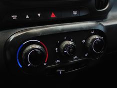 Fiat MOBI 1.0 EVO FLEX LIKE MANUAL 2023/2024 BETIOLO NOVOS E SEMINOVOS LAJEADO / Carros no Vale