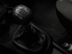 Fiat MOBI 1.0 EVO FLEX LIKE MANUAL 2022/2023 BETIOLO NOVOS E SEMINOVOS LAJEADO / Carros no Vale