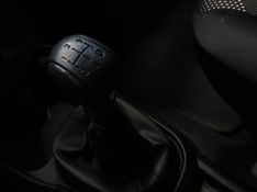 Fiat MOBI 1.0 EVO FLEX LIKE MANUAL 2023/2024 BETIOLO NOVOS E SEMINOVOS LAJEADO / Carros no Vale