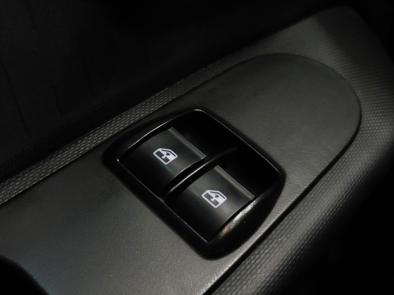 Fiat MOBI 1.0 EVO FLEX LIKE MANUAL 2023/2024 BETIOLO NOVOS E SEMINOVOS LAJEADO / Carros no Vale Fiat MOBI 1.0 EVO FLEX LIKE MANUAL 2023/2024 BETIOLO NOVOS E SEMINOVOS LAJEADO / Carros no Vale