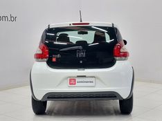 Fiat MOBI 1.0 EVO FLEX LIKE MANUAL 2022/2023 BETIOLO NOVOS E SEMINOVOS LAJEADO / Carros no Vale