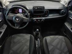 Fiat MOBI 1.0 EVO FLEX LIKE MANUAL 2023/2024 BETIOLO NOVOS E SEMINOVOS LAJEADO / Carros no Vale