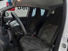 Fiat MOBI 1.0 EVO FLEX LIKE MANUAL 2022/2023 BETIOLO NOVOS E SEMINOVOS LAJEADO / Carros no Vale