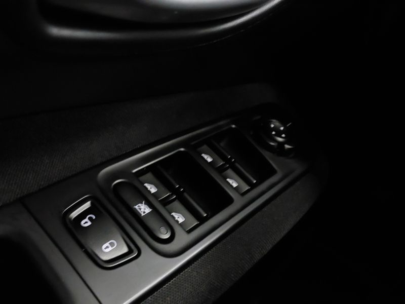 JEEP RENEGADE 1.3 T270 TURBO FLEX SPORT AT6 2022/2023 BETIOLO NOVOS E SEMINOVOS LAJEADO / Carros no Vale JEEP RENEGADE 1.3 T270 TURBO FLEX SPORT AT6 2022/2023 BETIOLO NOVOS E SEMINOVOS LAJEADO / Carros no Vale