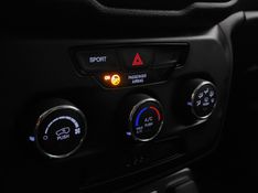 JEEP RENEGADE 1.8 16V FLEX SPORT 4P AUTOMÁTICO 2020/2021 BETIOLO NOVOS E SEMINOVOS LAJEADO / Carros no Vale