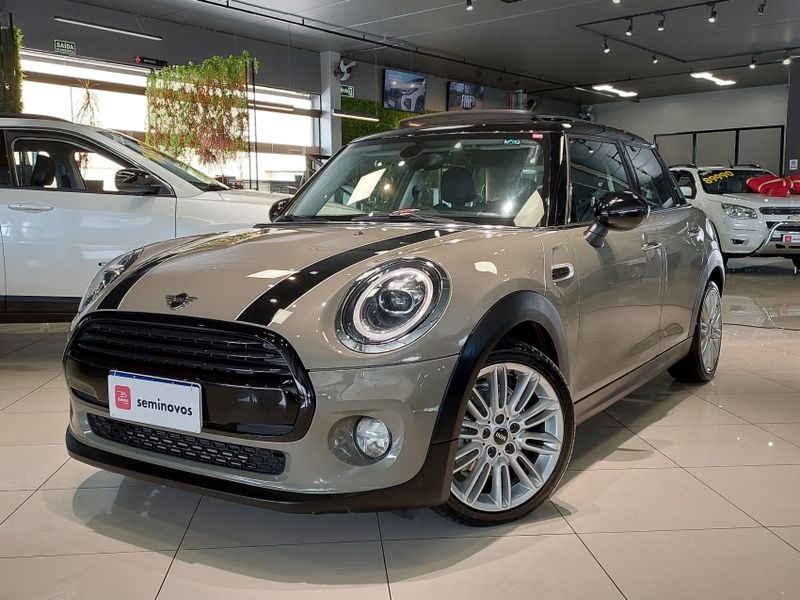 Mini COOPER 1.5 12V TWINPOWER GASOLINA 4P STEPTRONIC 2018/2019 BETIOLO NOVOS E SEMINOVOS LAJEADO / Carros no Vale Mini COOPER 1.5 12V TWINPOWER GASOLINA 4P STEPTRONIC 2018/2019 BETIOLO NOVOS E SEMINOVOS LAJEADO / Carros no Vale
