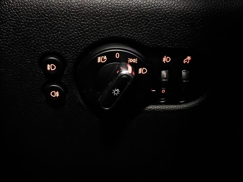 Mini COOPER 1.5 12V TWINPOWER GASOLINA 4P STEPTRONIC 2018/2019 BETIOLO NOVOS E SEMINOVOS LAJEADO / Carros no Vale Mini COOPER 1.5 12V TWINPOWER GASOLINA 4P STEPTRONIC 2018/2019 BETIOLO NOVOS E SEMINOVOS LAJEADO / Carros no Vale