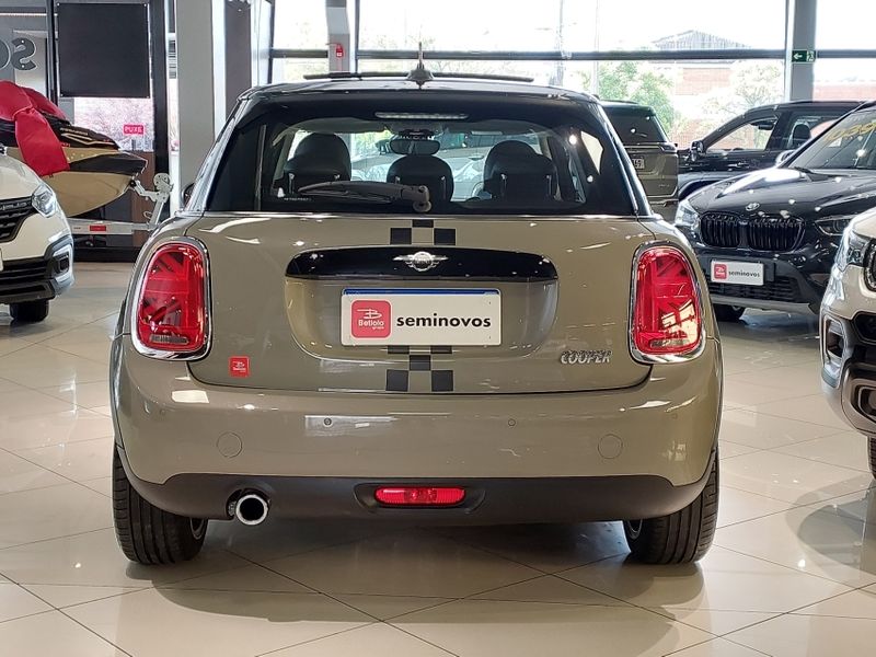 Mini COOPER 1.5 12V TWINPOWER GASOLINA 4P STEPTRONIC 2018/2019 BETIOLO NOVOS E SEMINOVOS LAJEADO / Carros no Vale Mini COOPER 1.5 12V TWINPOWER GASOLINA 4P STEPTRONIC 2018/2019 BETIOLO NOVOS E SEMINOVOS LAJEADO / Carros no Vale