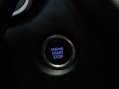 Toyota COROLLA 2.0 VVT-IE FLEX XEI DIRECT SHIFT 2021/2022 BETIOLO NOVOS E SEMINOVOS LAJEADO / Carros no Vale
