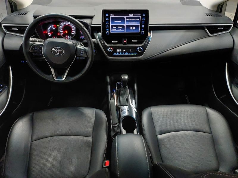 Toyota COROLLA 2.0 VVT-IE FLEX XEI DIRECT SHIFT 2021/2022 BETIOLO NOVOS E SEMINOVOS LAJEADO / Carros no Vale Toyota COROLLA 2.0 VVT-IE FLEX XEI DIRECT SHIFT 2021/2022 BETIOLO NOVOS E SEMINOVOS LAJEADO / Carros no Vale