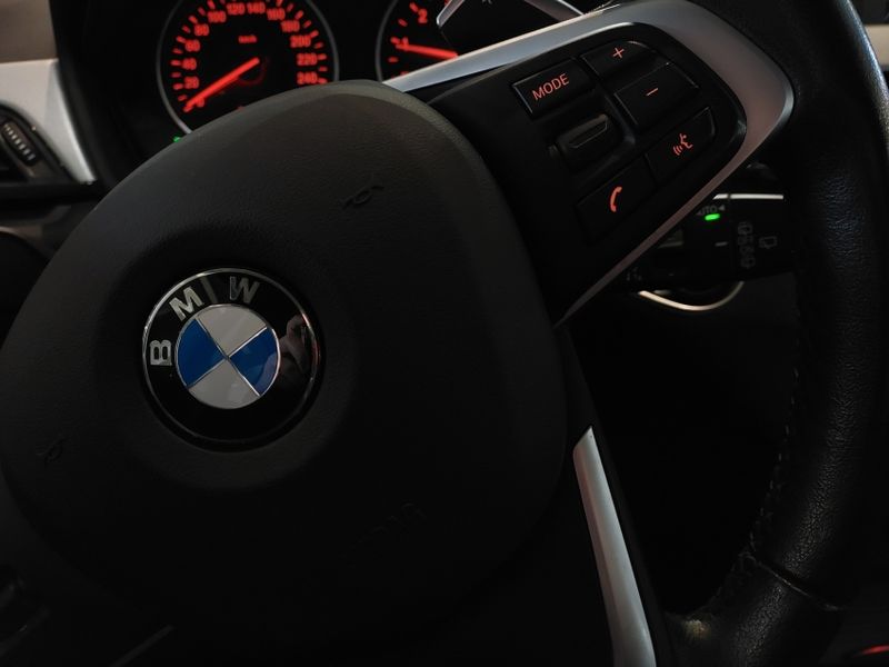 BMW X1 2.0 16V TURBO ACTIVEFLEX SDRIVE20I 4P AUTOMÁTICO 2016/2016 BETIOLO NOVOS E SEMINOVOS LAJEADO / Carros no Vale BMW X1 2.0 16V TURBO ACTIVEFLEX SDRIVE20I 4P AUTOMÁTICO 2016/2016 BETIOLO NOVOS E SEMINOVOS LAJEADO / Carros no Vale