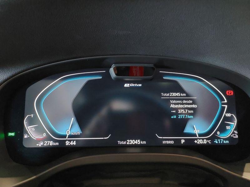 BMW X3 2.0 16V HÍBRIDO M SPORT XDRIVE30E STEPTRONIC 2024/2024 BETIOLO NOVOS E SEMINOVOS LAJEADO / Carros no Vale