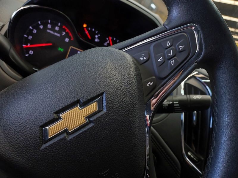 Chevrolet CRUZE 1.4 TURBO LTZ 16V FLEX 4P AUTOMÁTICO 2022/2023 BETIOLO NOVOS E SEMINOVOS LAJEADO / Carros no Vale