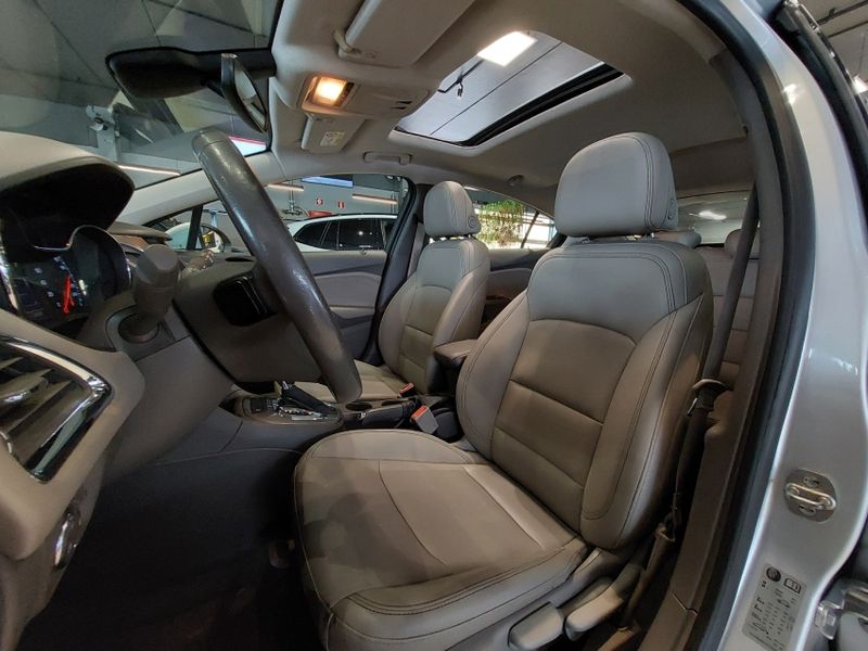 Chevrolet CRUZE 1.4 TURBO SPORT6 LTZ 16V FLEX 4P AUTOMÁTICO 2018/2018 BETIOLO NOVOS E SEMINOVOS LAJEADO / Carros no Vale
