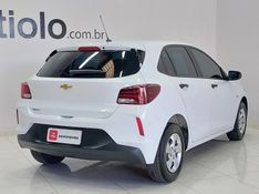 Chevrolet ONIX 1.0 FLEX MANUAL 2024/2025 BETIOLO NOVOS E SEMINOVOS LAJEADO / Carros no Vale