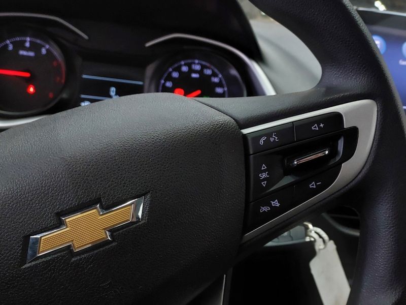 Chevrolet ONIX 1.0 TURBO FLEX LT MANUAL 2022/2023 BETIOLO NOVOS E SEMINOVOS LAJEADO / Carros no Vale Chevrolet ONIX 1.0 TURBO FLEX LT MANUAL 2022/2023 BETIOLO NOVOS E SEMINOVOS LAJEADO / Carros no Vale