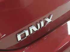 Chevrolet ONIX 1.0 TURBO FLEX PREMIER AUTOMÁTICO 2022/2023 BETIOLO NOVOS E SEMINOVOS LAJEADO / Carros no Vale