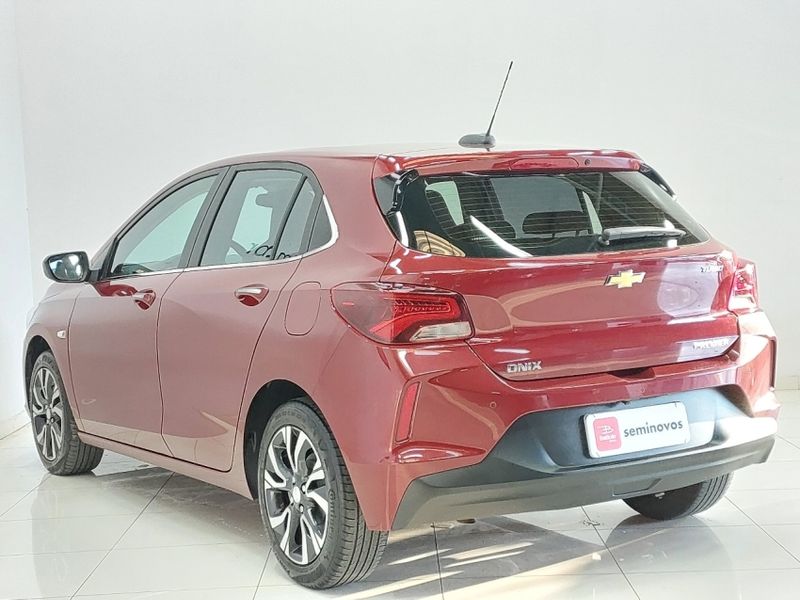 Chevrolet ONIX 1.0 TURBO FLEX PREMIER AUTOMÁTICO 2022/2023 BETIOLO NOVOS E SEMINOVOS LAJEADO / Carros no Vale