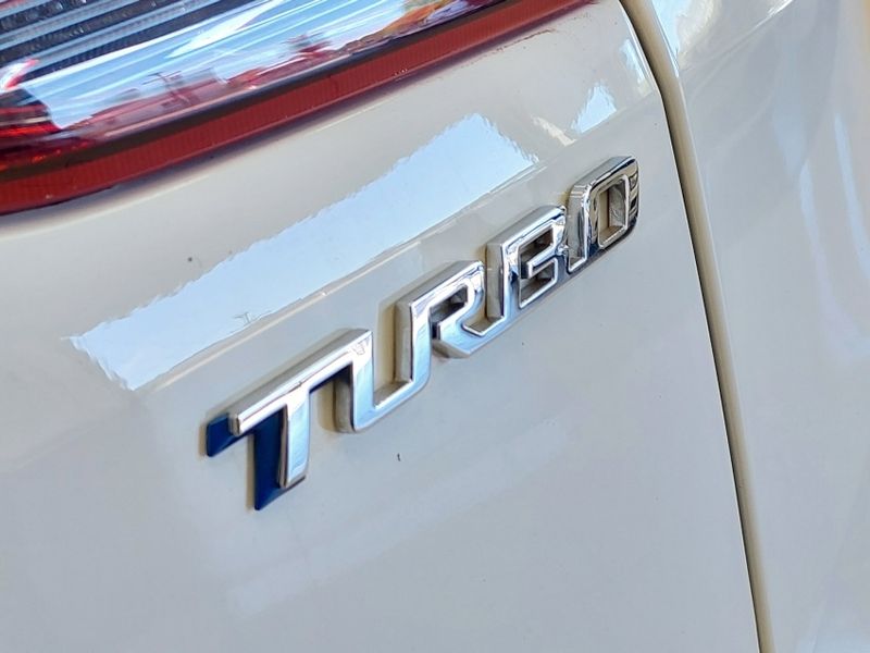 Chevrolet TRACKER 1.0 TURBO FLEX LT AUTOMÁTICO 2022/2023 BETIOLO NOVOS E SEMINOVOS LAJEADO / Carros no Vale Chevrolet TRACKER 1.0 TURBO FLEX LT AUTOMÁTICO 2022/2023 BETIOLO NOVOS E SEMINOVOS LAJEADO / Carros no Vale