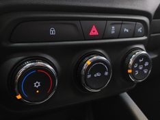 Chevrolet TRACKER 1.0 TURBO FLEX PREMIER AUTOMÁTICO 2022/2023 BETIOLO NOVOS E SEMINOVOS LAJEADO / Carros no Vale