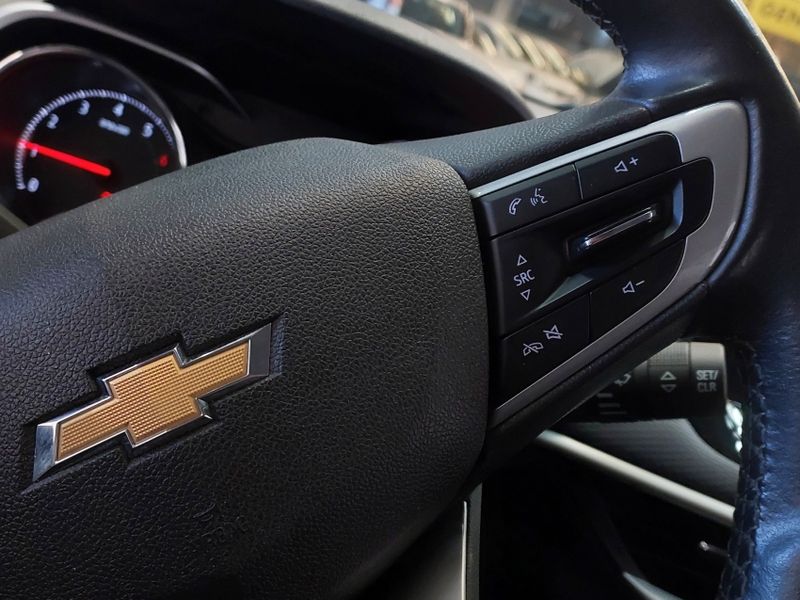 Chevrolet TRACKER 1.2 TURBO FLEX PREMIER AUTOMÁTICO 2022/2023 BETIOLO NOVOS E SEMINOVOS LAJEADO / Carros no Vale Chevrolet TRACKER 1.2 TURBO FLEX PREMIER AUTOMÁTICO 2022/2023 BETIOLO NOVOS E SEMINOVOS LAJEADO / Carros no Vale