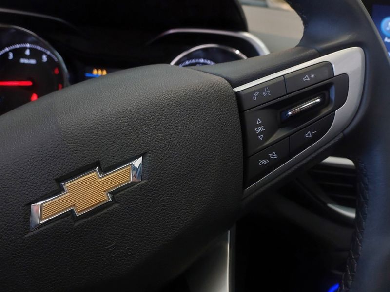 Chevrolet TRACKER 1.2 TURBO FLEX PREMIER AUTOMÁTICO 2024/2025 BETIOLO NOVOS E SEMINOVOS LAJEADO / Carros no Vale
