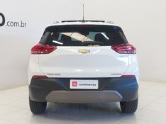 Chevrolet TRACKER 1.2 TURBO FLEX PREMIER AUTOMÁTICO 2024/2025 BETIOLO NOVOS E SEMINOVOS LAJEADO / Carros no Vale