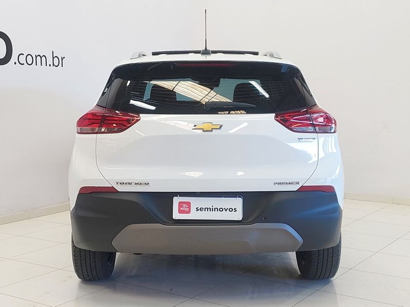 Chevrolet TRACKER 1.2 TURBO FLEX PREMIER AUTOMÁTICO 2024/2025 BETIOLO NOVOS E SEMINOVOS LAJEADO / Carros no Vale