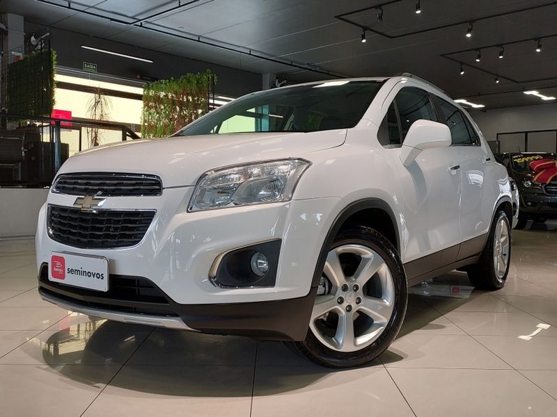 Chevrolet TRACKER 1.8 MPFI LTZ 4X2 16V FLEX 4P AUTOMÁTICO 2015/2015 BETIOLO NOVOS E SEMINOVOS LAJEADO / Carros no Vale Chevrolet TRACKER 1.8 MPFI LTZ 4X2 16V FLEX 4P AUTOMÁTICO 2015/2015 BETIOLO NOVOS E SEMINOVOS LAJEADO / Carros no Vale