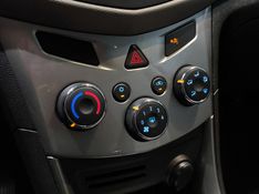 Chevrolet TRACKER 1.8 MPFI LTZ 4X2 16V FLEX 4P AUTOMÁTICO 2015/2015 BETIOLO NOVOS E SEMINOVOS LAJEADO / Carros no Vale